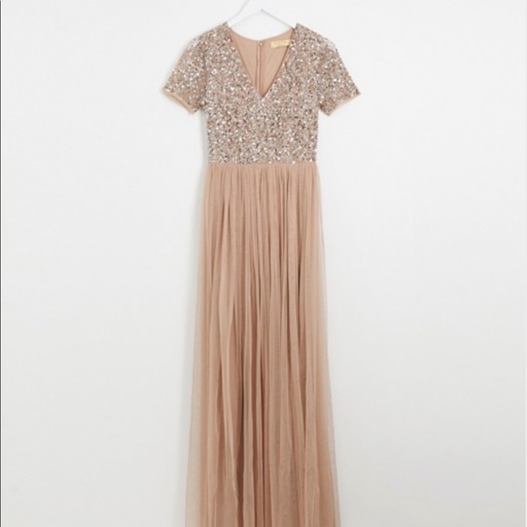 maya v neck maxi tulle dress